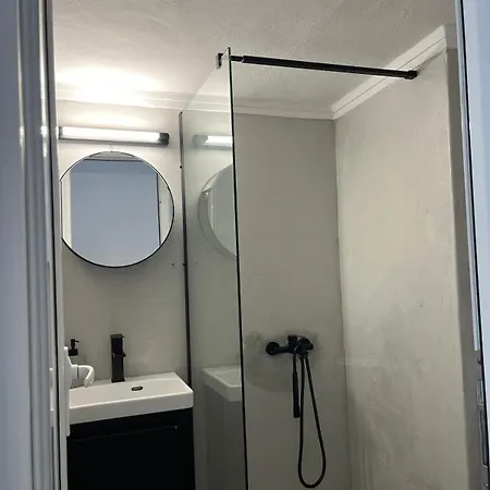 Modern & Comfortable House Nea Moudania